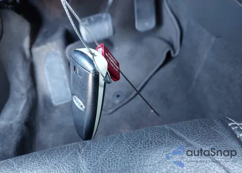 2018 Ford Taurus Sel z USA, uszkodzony, nr VIN 1FAHP2E83JG101458